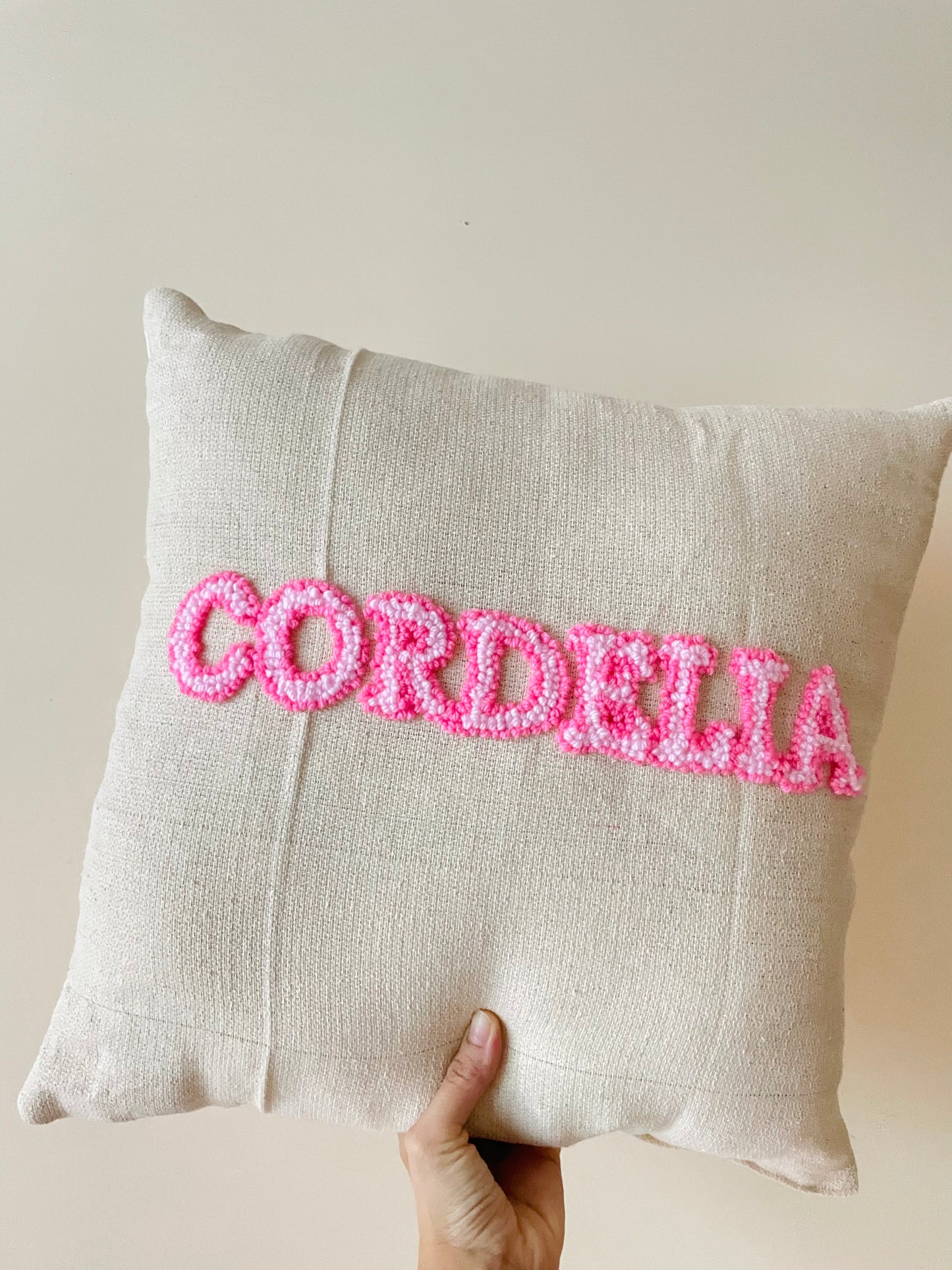 Cojin con Nombre