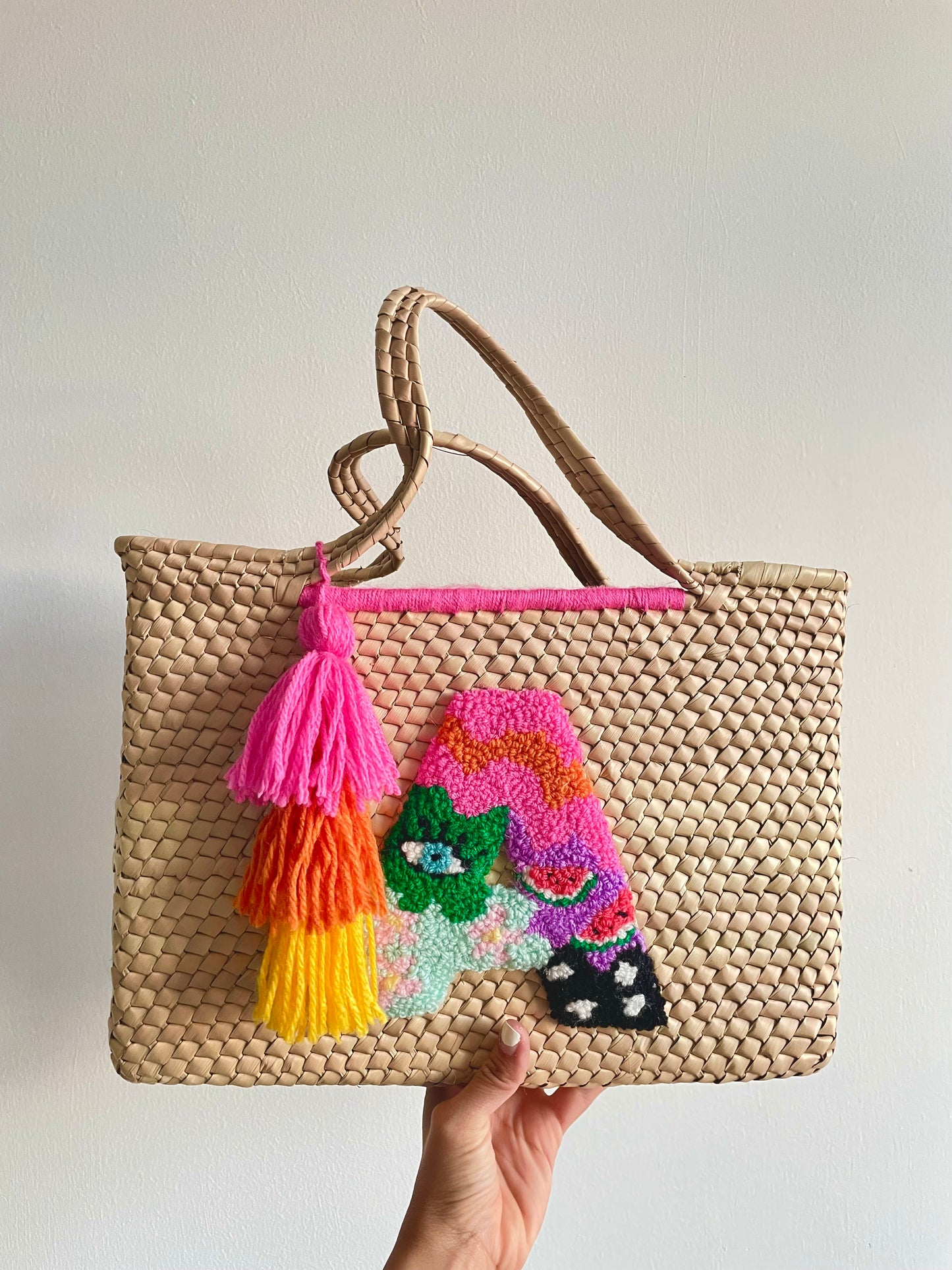 Bolsa con Letra Collage