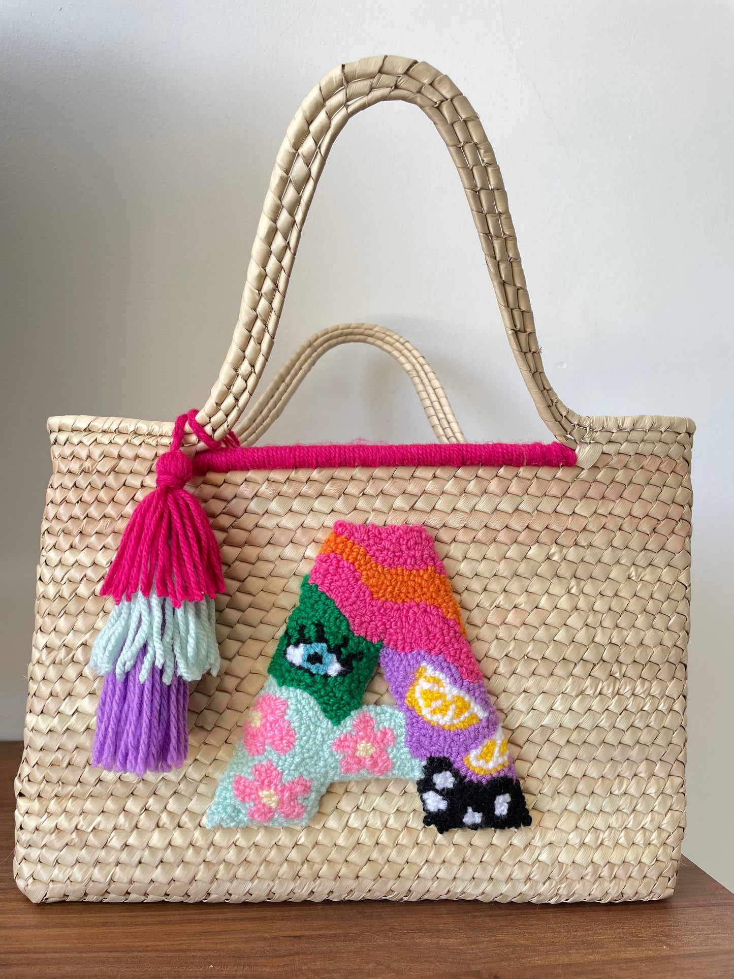 Bolsa con Letra Collage