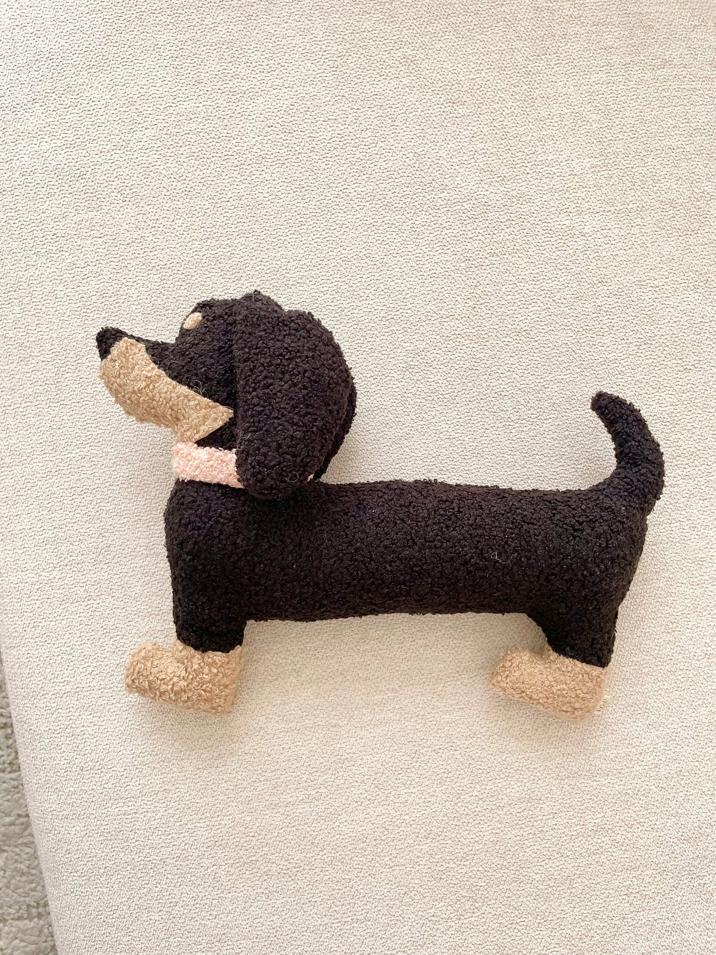 Cojín Perrito Negro