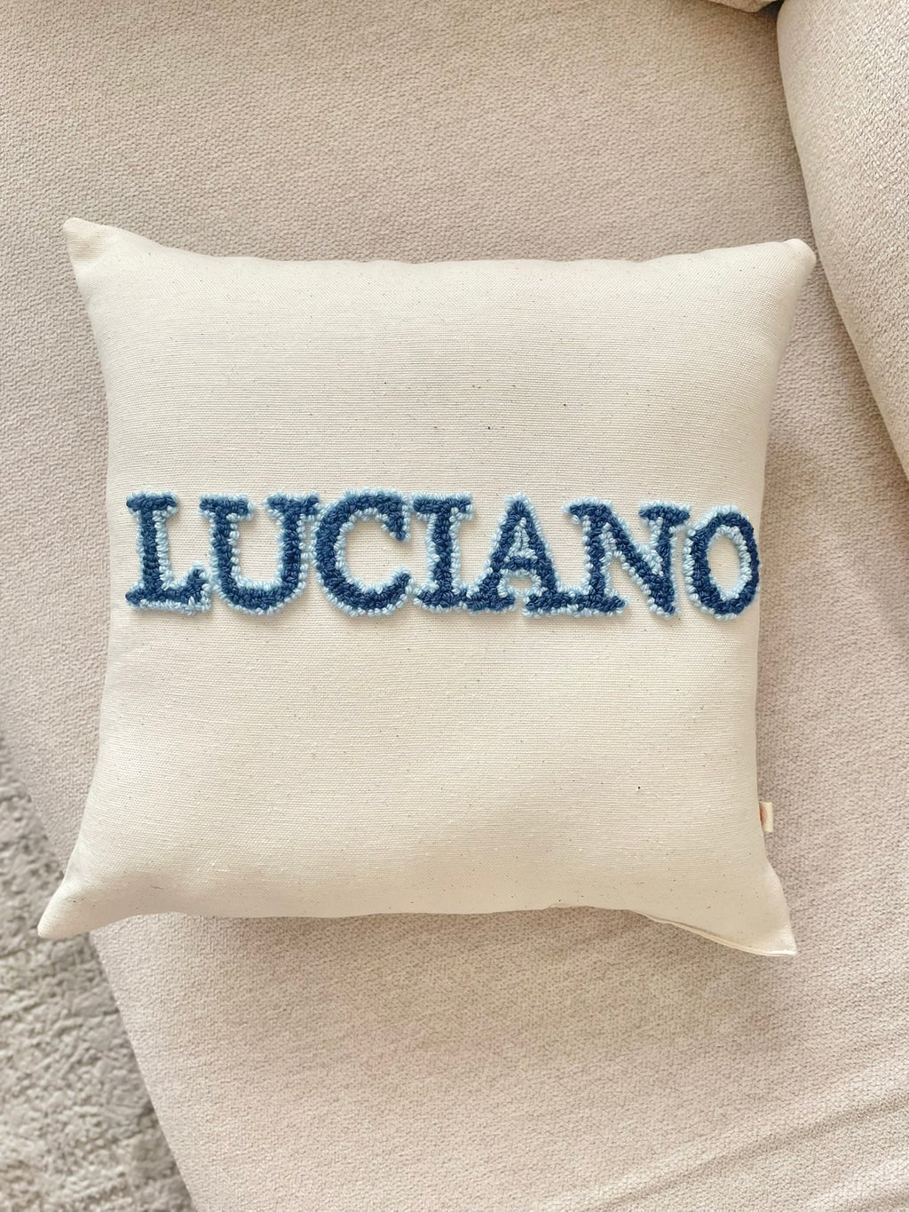Cojin con Nombre